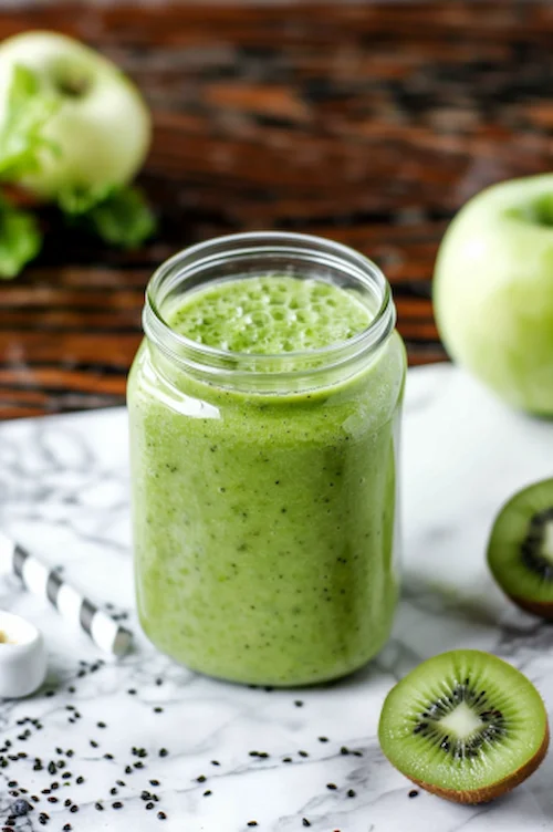 Receta de batido de kiwi y manzana